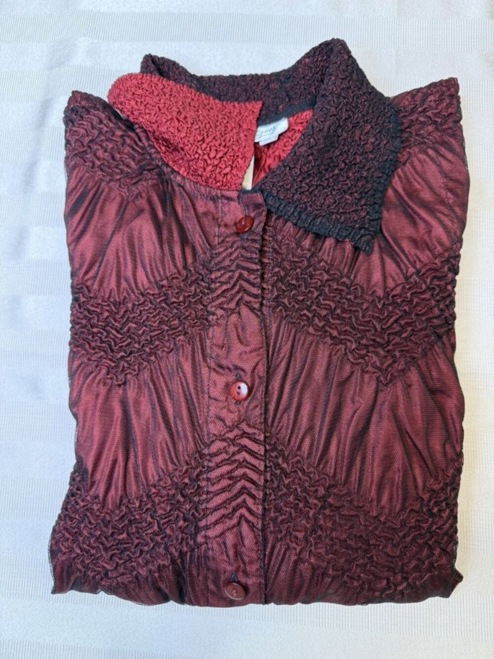 Coldwater Creek Red Crinkle Button-Up Top Lightweight Textured Chevron Medium - Picture 13 of 15